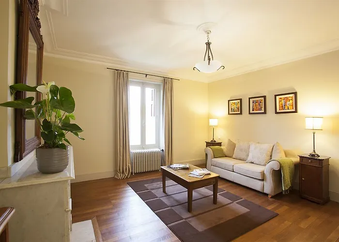 Bed & Breakfast La De 4*