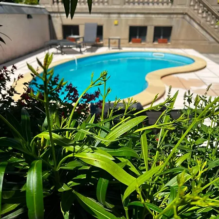 Bed & Breakfast La De
