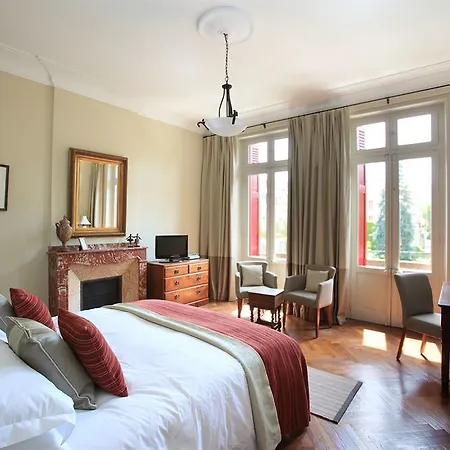 Bed & Breakfast La De